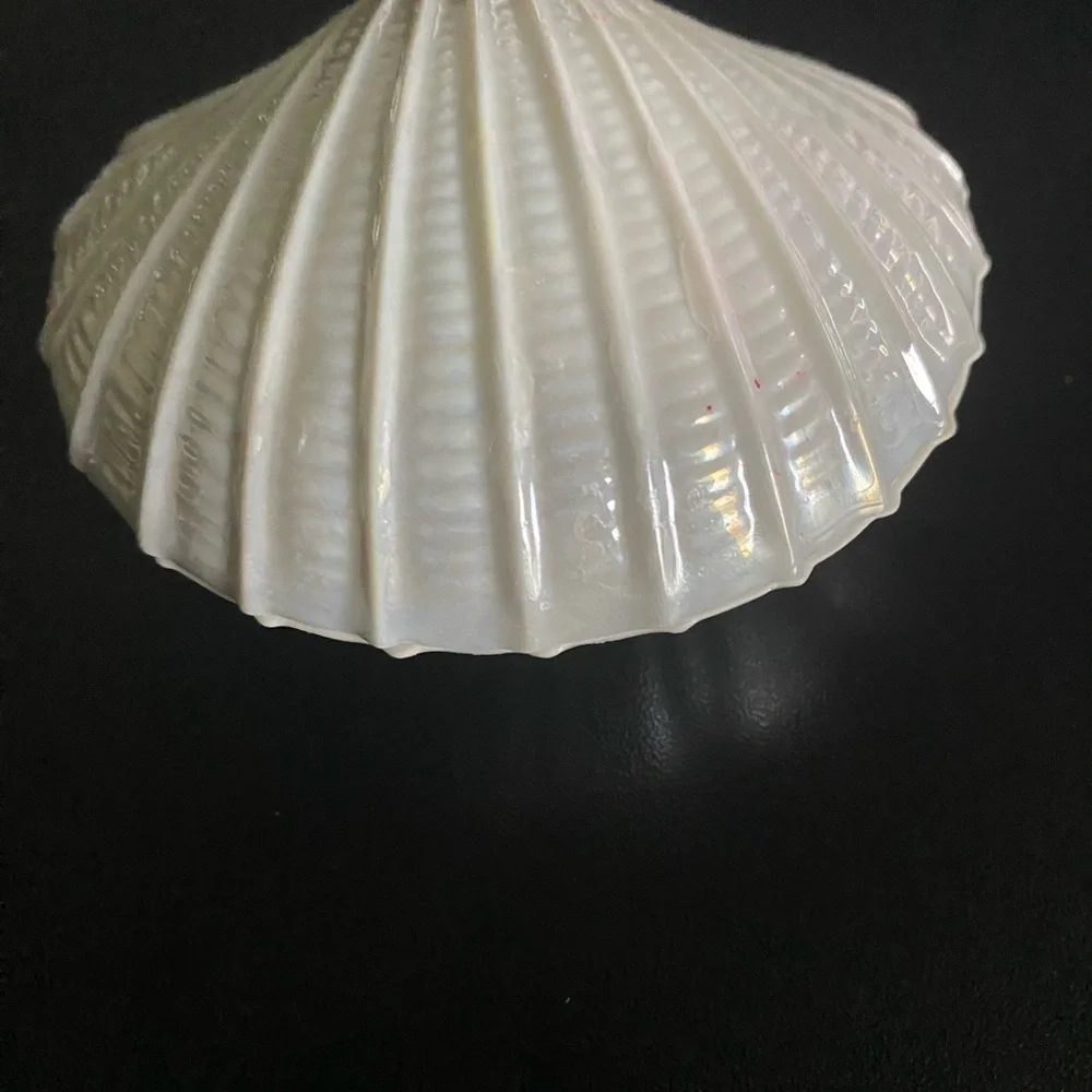Vintage Ceramic Iridescent 4” Mini Shell-Shaped Scalloped Candle Holder